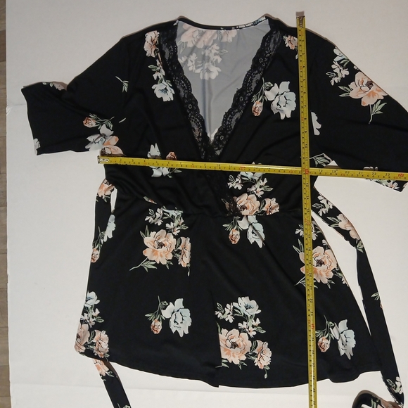 Skue Curve Floral Lace V-neck  Blouse Top Size 1XL - Picture 7 of 11